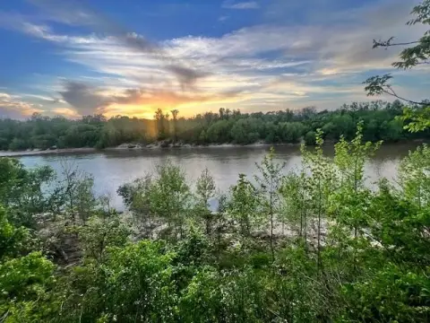 Colorado River Front Hunting Land