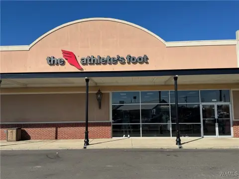 Northport Retail Space For Lease