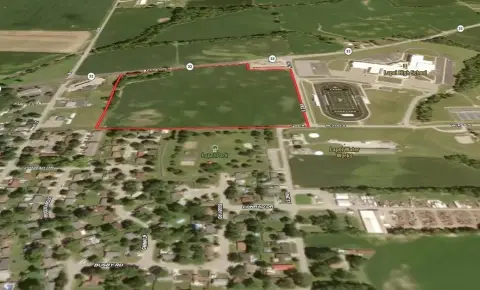 Prime Development Land in Lapel
