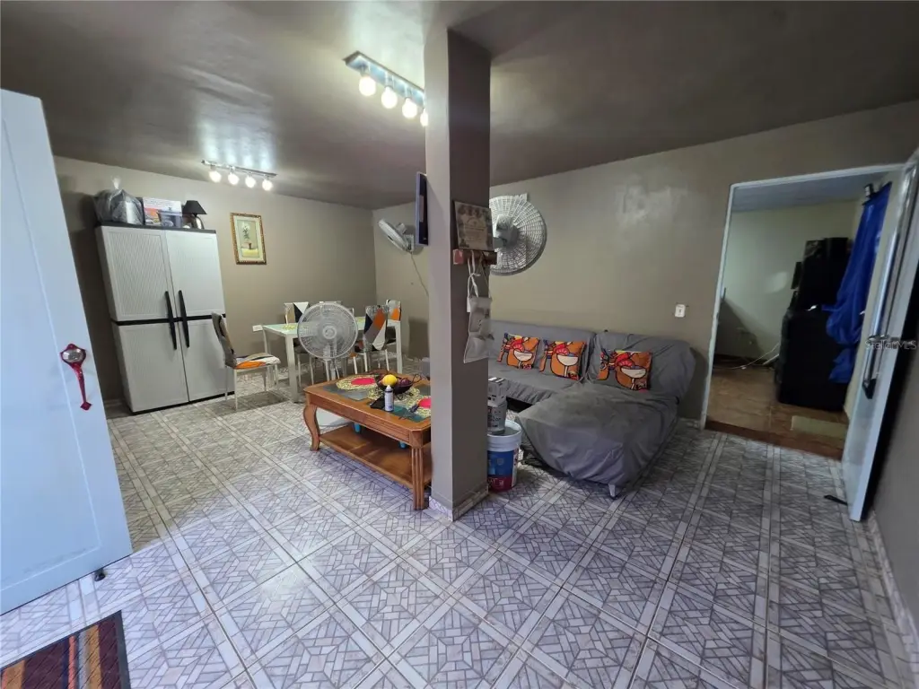Picture 19