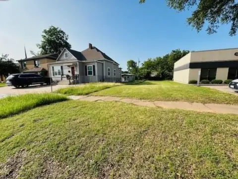 Land on Historic Main Street