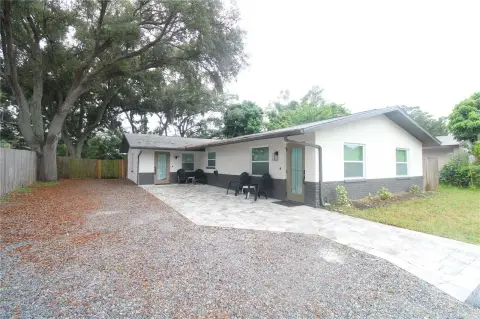 Renovated Duplex with RV Parking