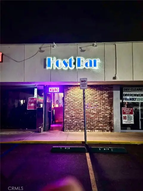 Established Bar Business Opportunity