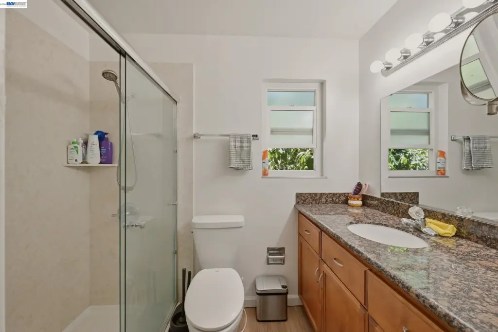 Picture 33