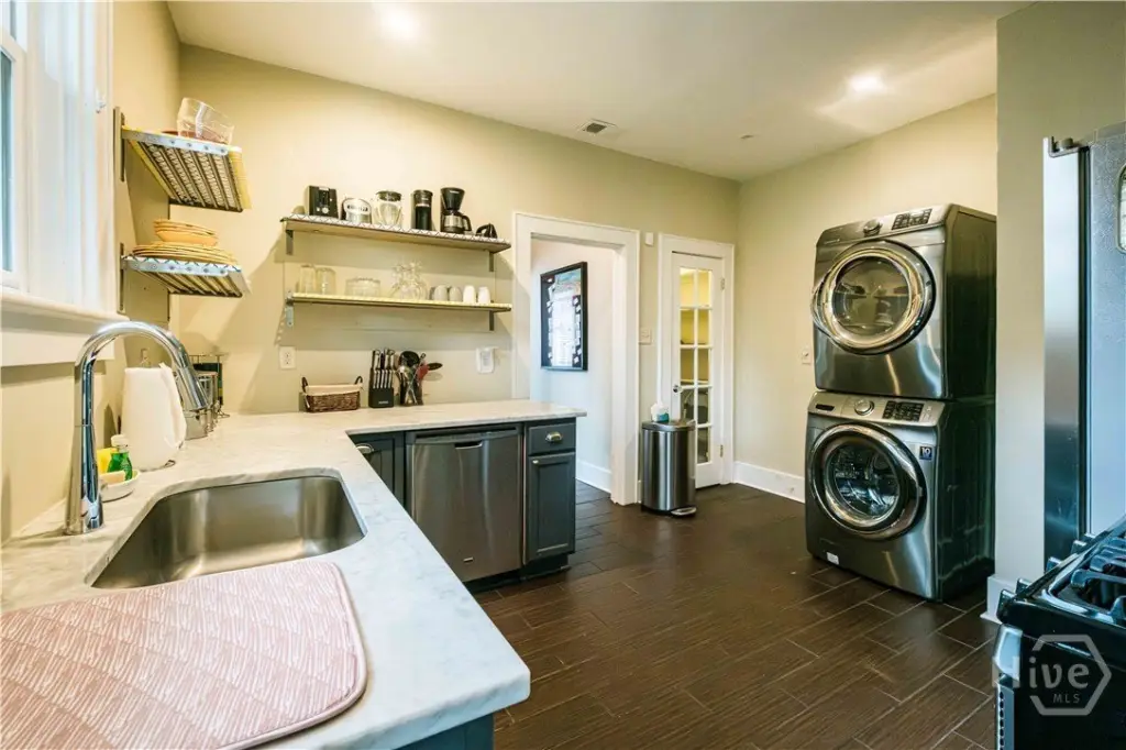Picture 28