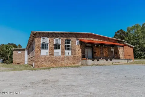 Rail-Adjacent Warehouse Property