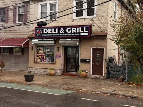 Turnkey Deli/Grocery Business For Sale