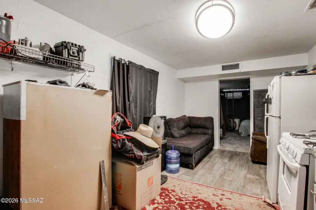 Picture 19