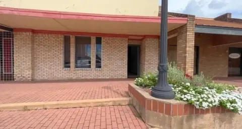 Bay City Commercial Building