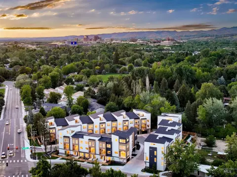 Modern Townhomes Near Downtown Boise