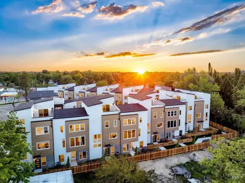 Modern Townhomes Near Downtown Boise