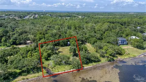 Waterfront Lot on Soundside Drive