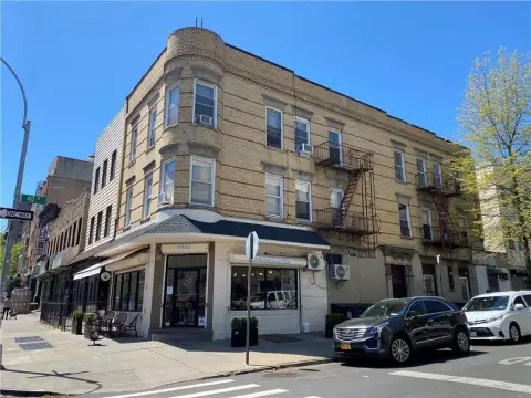 Sunset Park Mixed-Use Investment