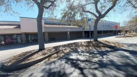 Versatile Titusville Commercial Space