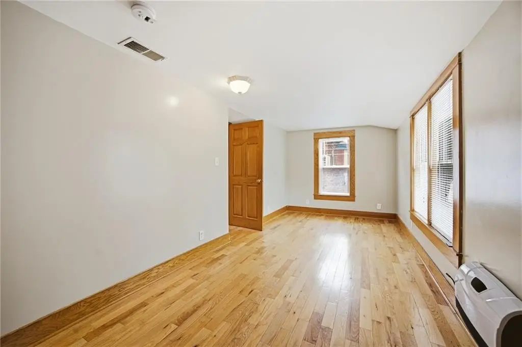 Picture 18