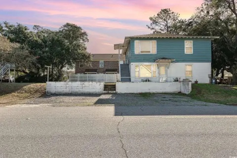 Beachside Quadplex Investment Opportunity