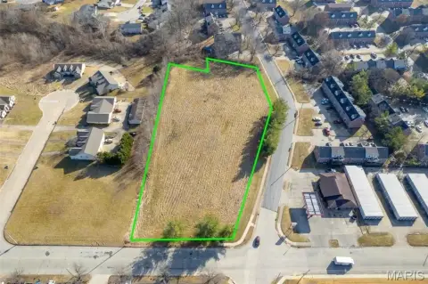 Commercial Corner Lot in Cape Girardeau