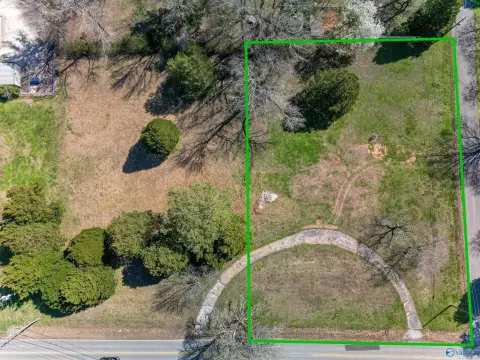 Commercial Lot Near Elementary School