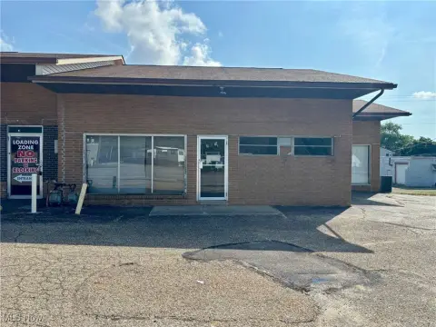 Versatile Commercial Space for Lease