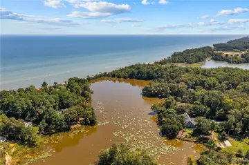 Waterfront Lot in Harbour Point