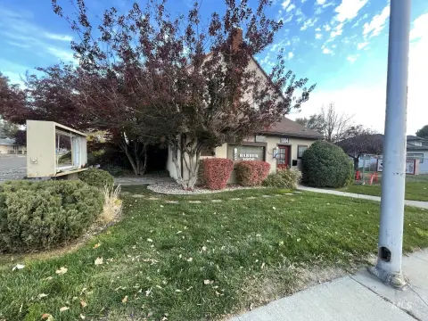 Mixed-Use Property Near NNU