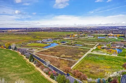 4.82 Acres in Meridian, Idaho