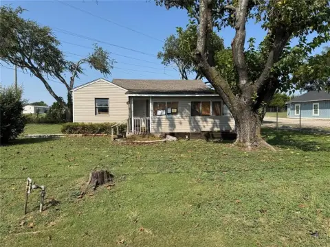 DeSoto Retail Opportunity For Sale