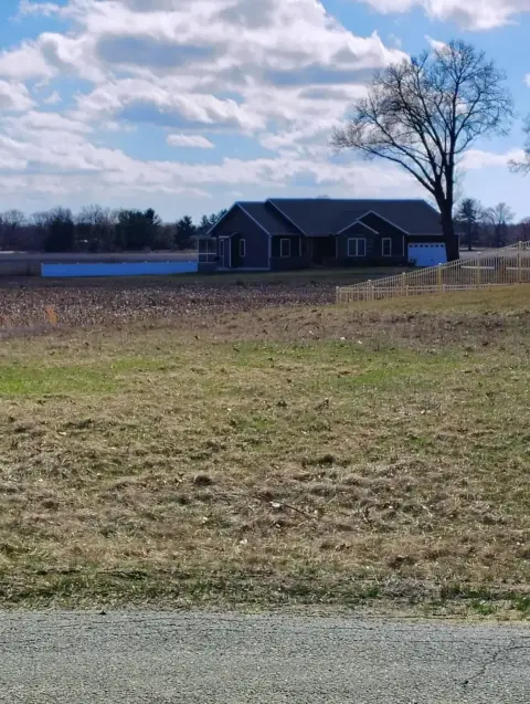 Residential Land in Knox, Indiana