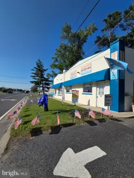 Route 113 Commercial Building