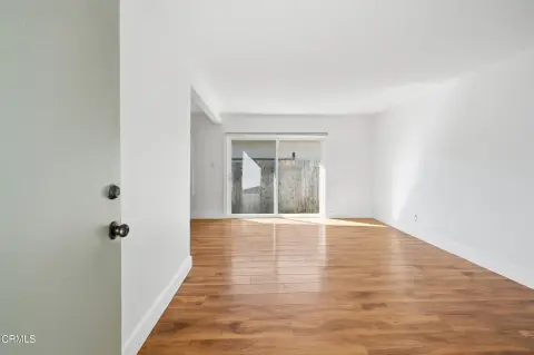 Updated Duplex with Private Yard