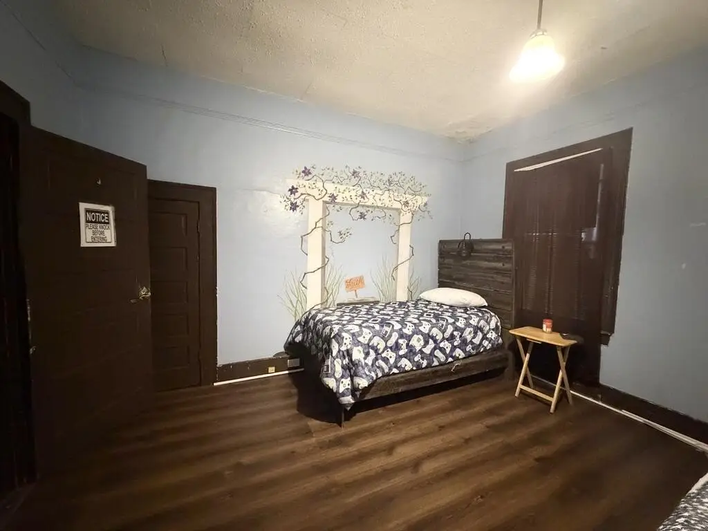 Picture 13
