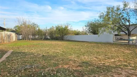 Spacious Interior Lot in Abilene