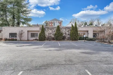 Roanoke Medical Office For Sale