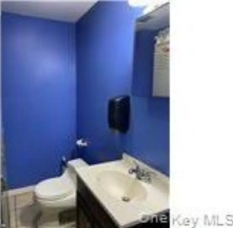 Picture 4