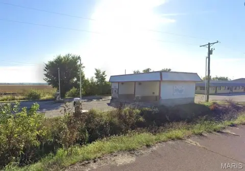 Land with Road Frontage Opportunity