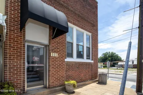 Private-Entry Office Unit