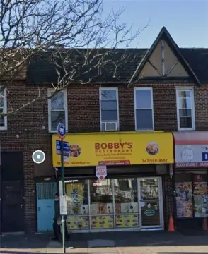 Mixed-Use Building in St. Albans