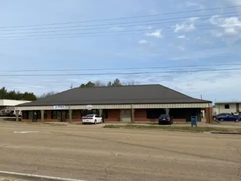 Tupelo Retail Center For Sale