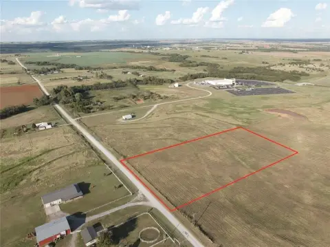 Unrestricted 5-Acre Land Parcel
