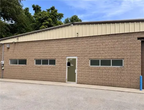 Flex Space With Garage Bays