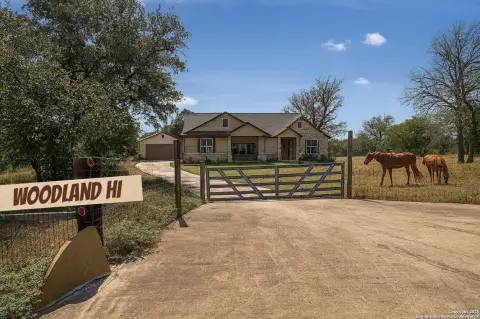 Poteet Land with Utilities