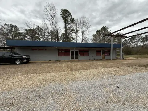Fulton Commercial Property on 1.6 Acres