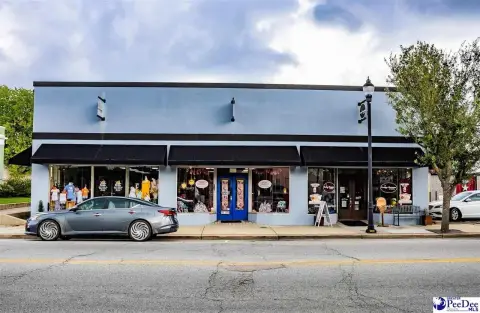Historic Downtown Marion Commercial Building