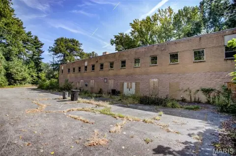 Historic Building on 1.53 Acres