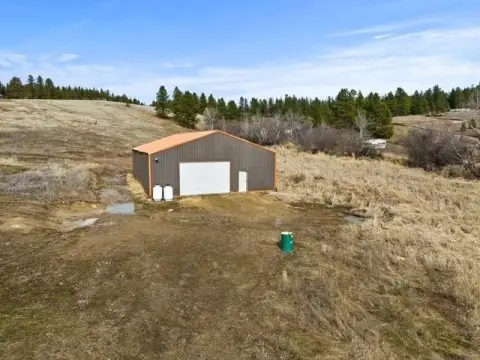 Chattaroy Land with Insulated Shop