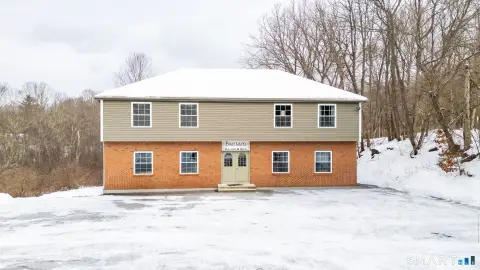 Litchfield Mixed-Use Commercial Building