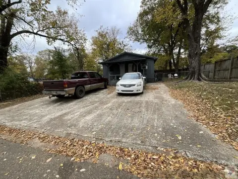 Texarkana Duplex Investment Opportunity