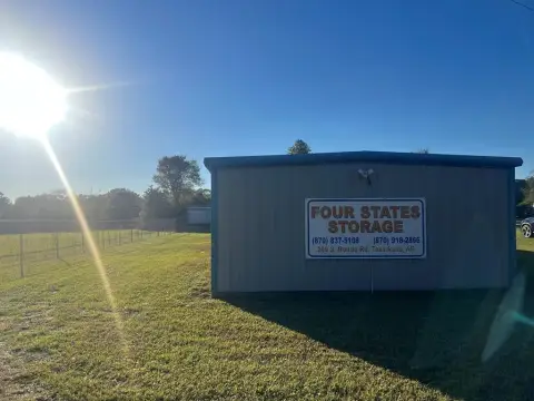 Texarkana Commercial Self-Storage Facility