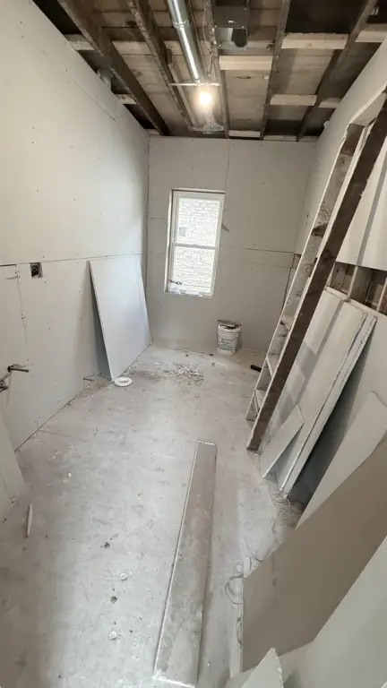 Picture 30