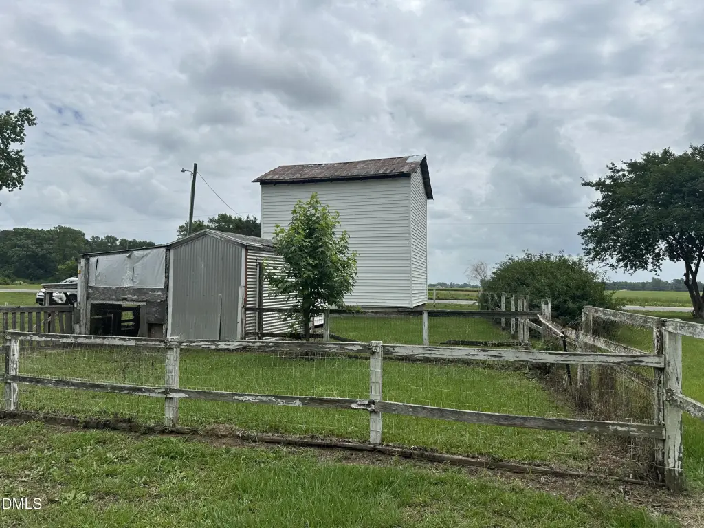 Picture 23
